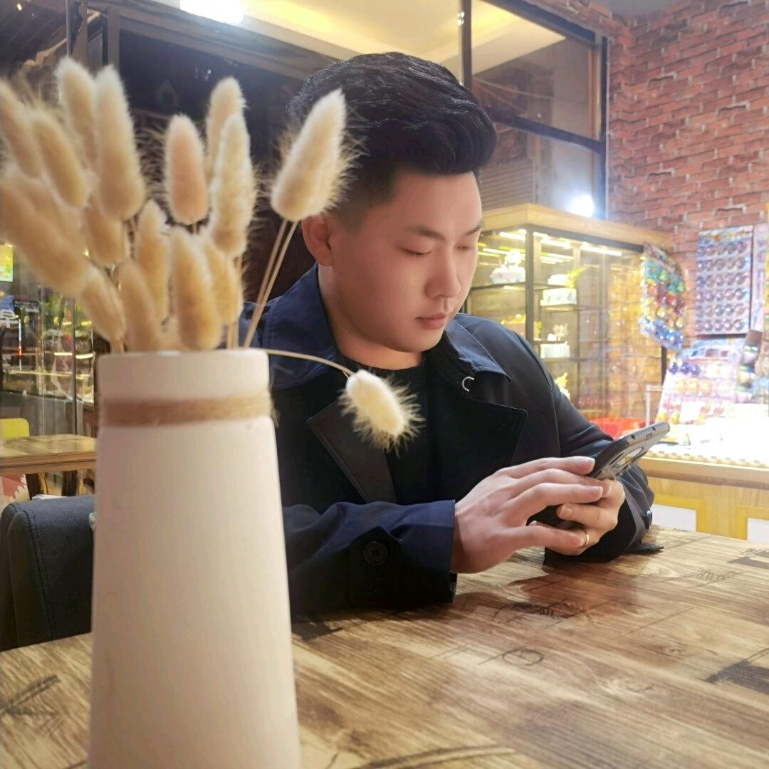 金舵瓷砖  老吴