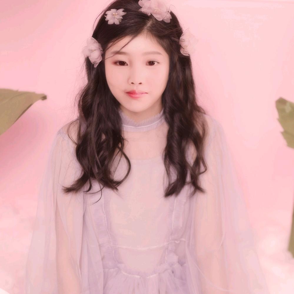 王琴英😍