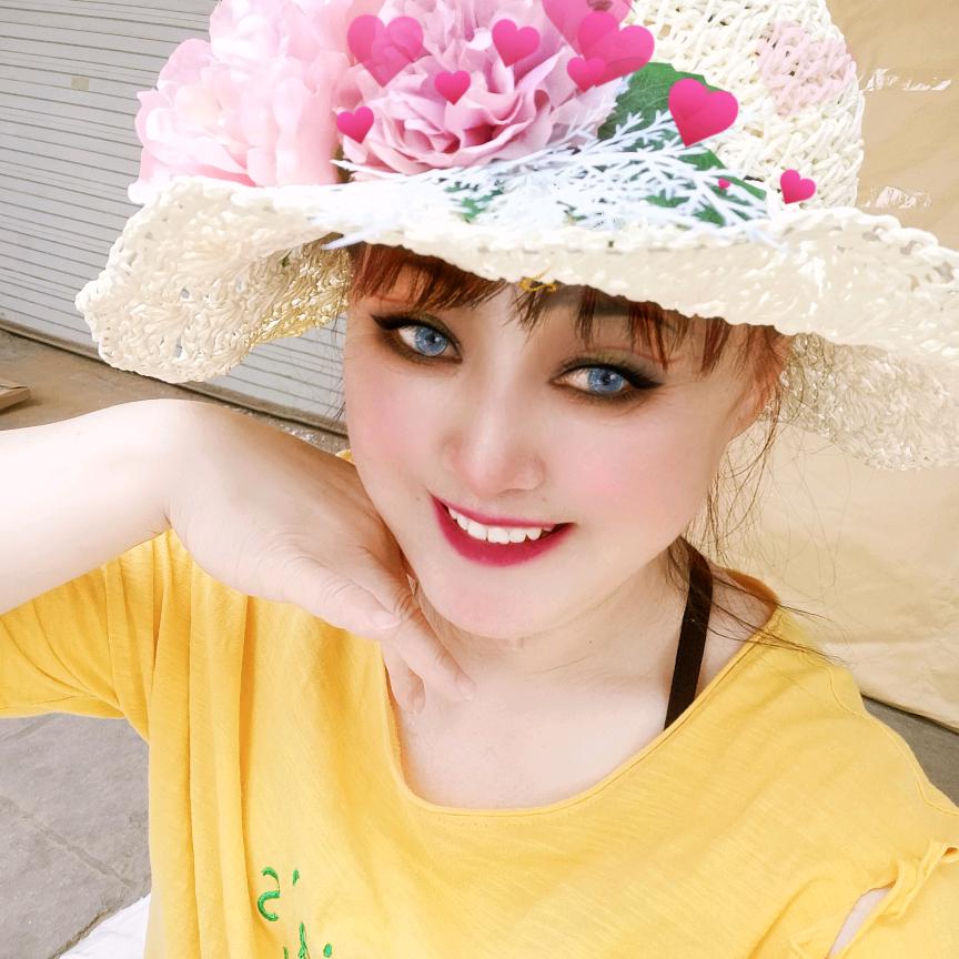小霞