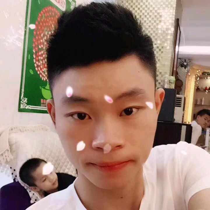 এ᭄ℳ๓ 一介俗人°ꦿ