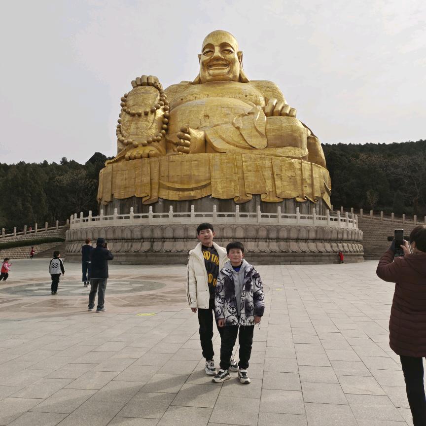 卖猪蹄的小姐姐
