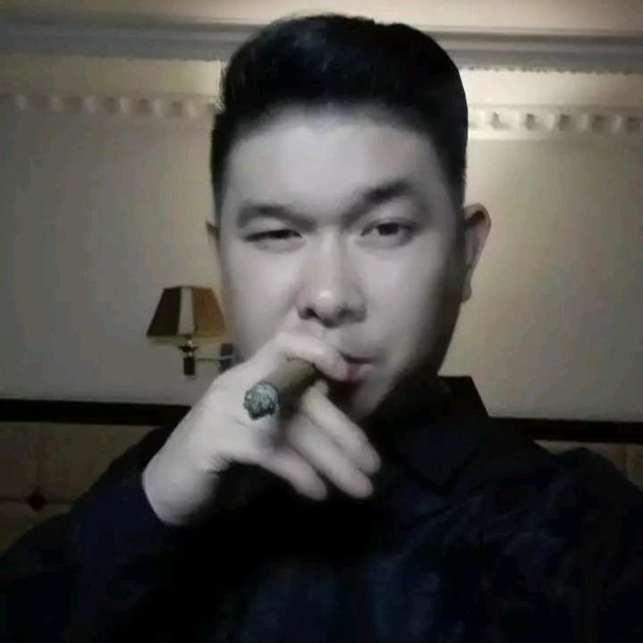啊辉