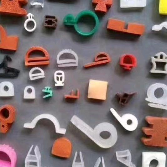 鑫旺橡塑（强强）