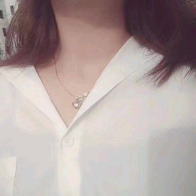 会笑的眼睛真美