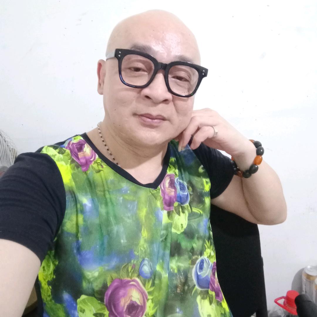 文哥传奇！！不定时的开播