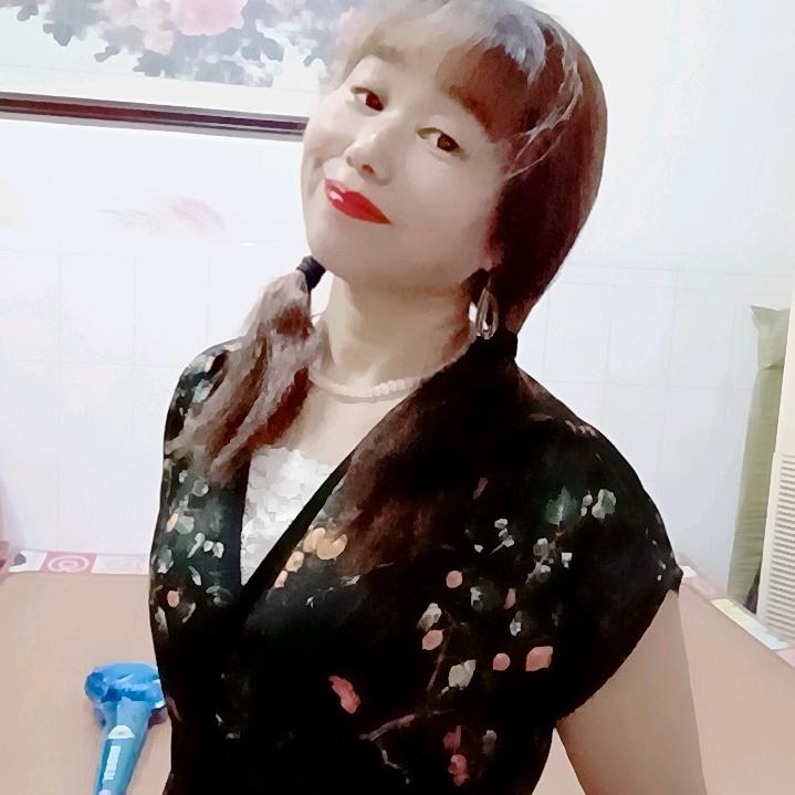 刘姐爱表演橱窗好物