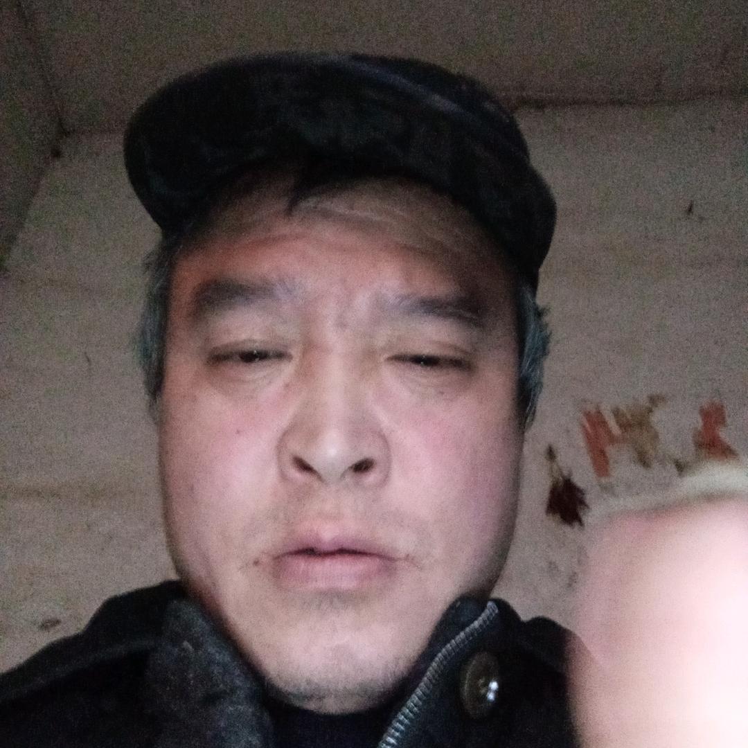 何地勇
