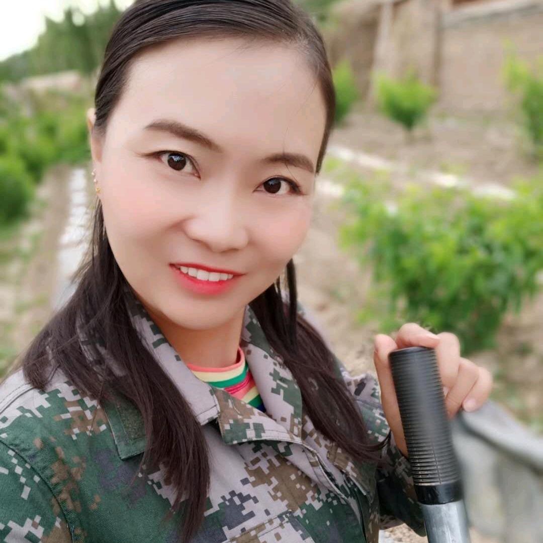 新疆库尔勒小莉姐