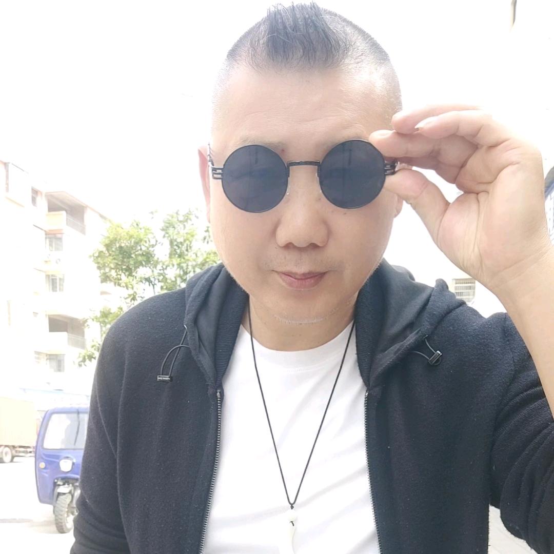 哥是限量版，‘＇′′′