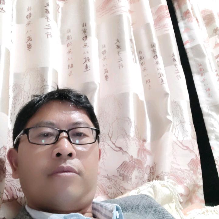 冬天买煤，取暖用