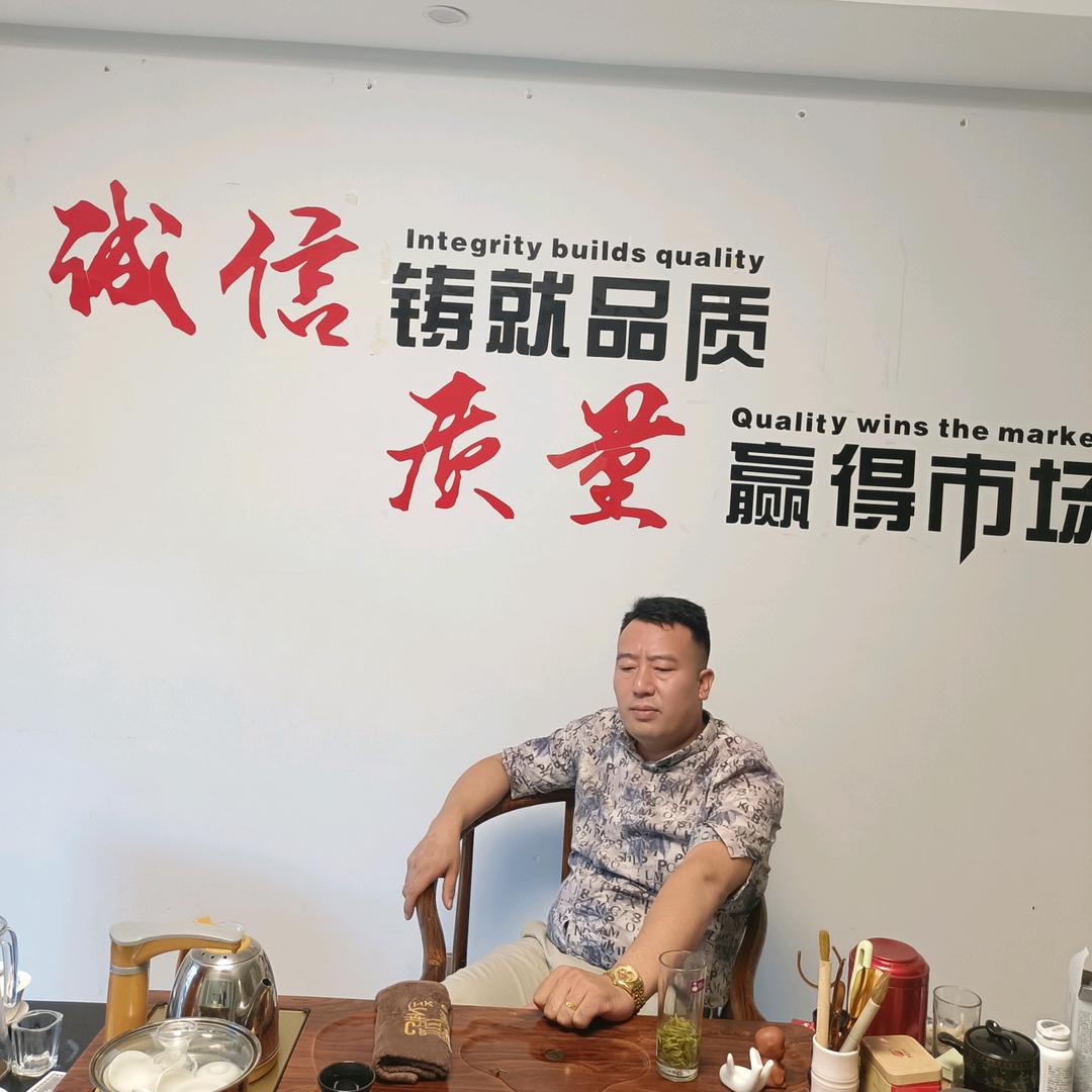 @小石头装饰有限公司