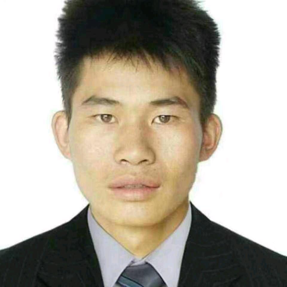 梦田汽修修理厂