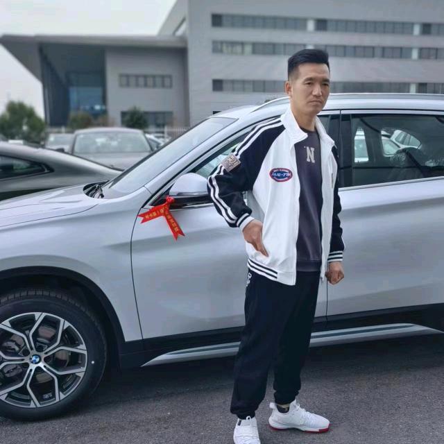 卡曼尼:铝合金窗