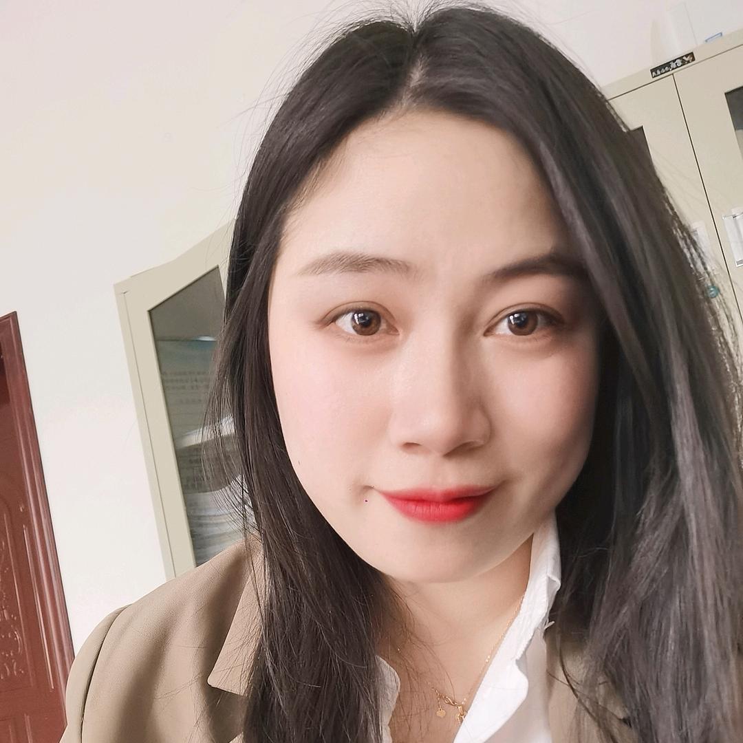 不是小M