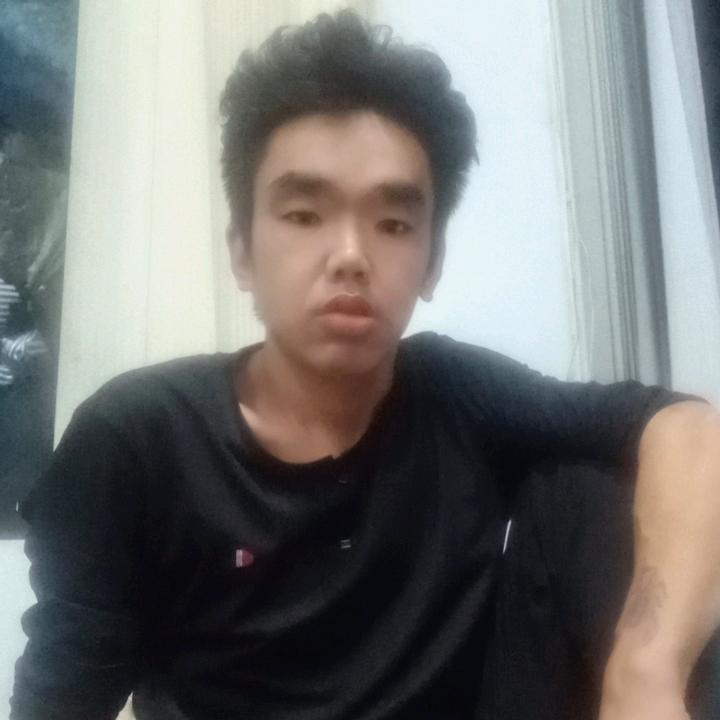 贵州龙哥