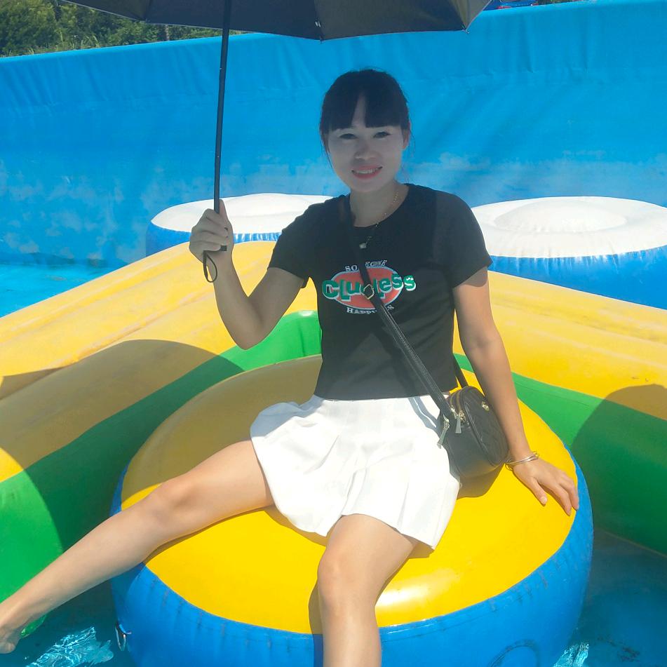 彝族姑娘