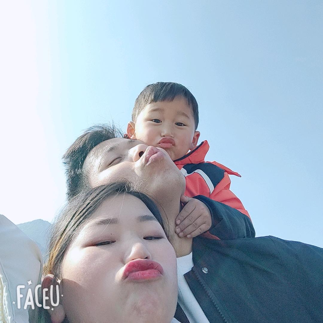 ღ᭄小梅梅ღ᭄