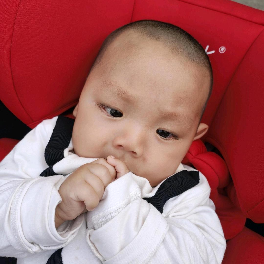 水电安装工小妹