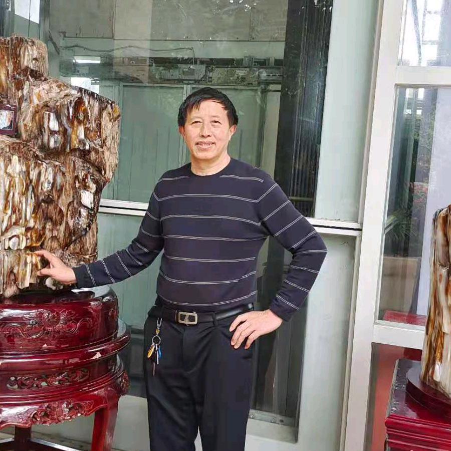 沈显福