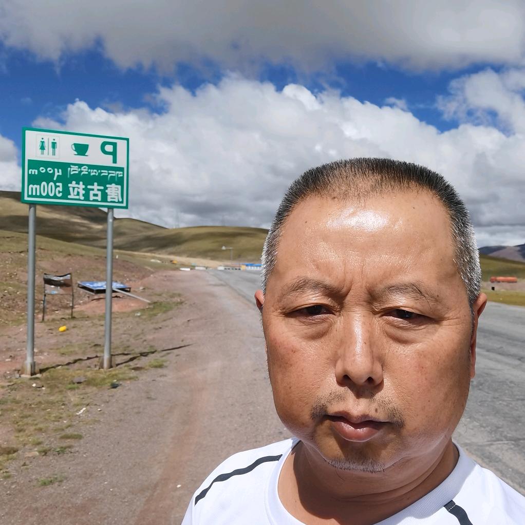 四川乡村陈哥。