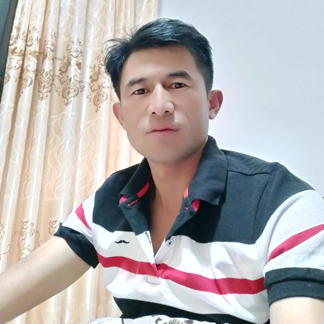 白族小阿哥