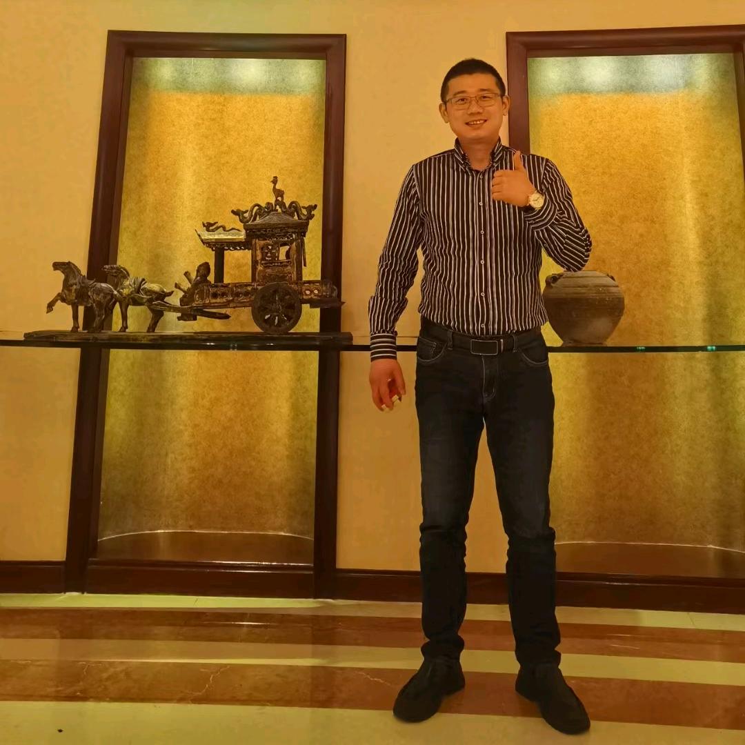 汇利鑫资产，郑远航