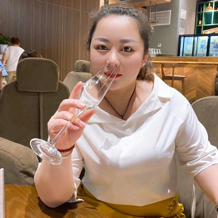 李小胖（爱唱歌）