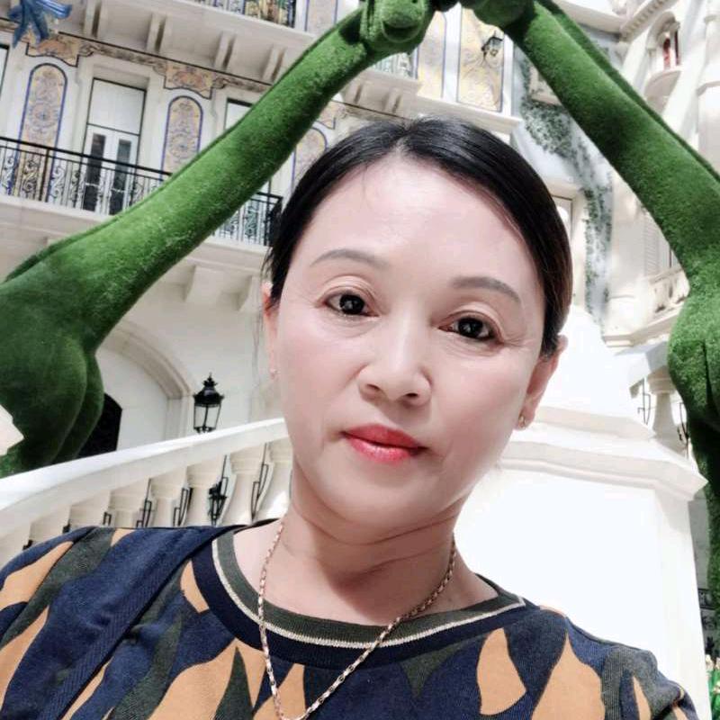 开开心心💝