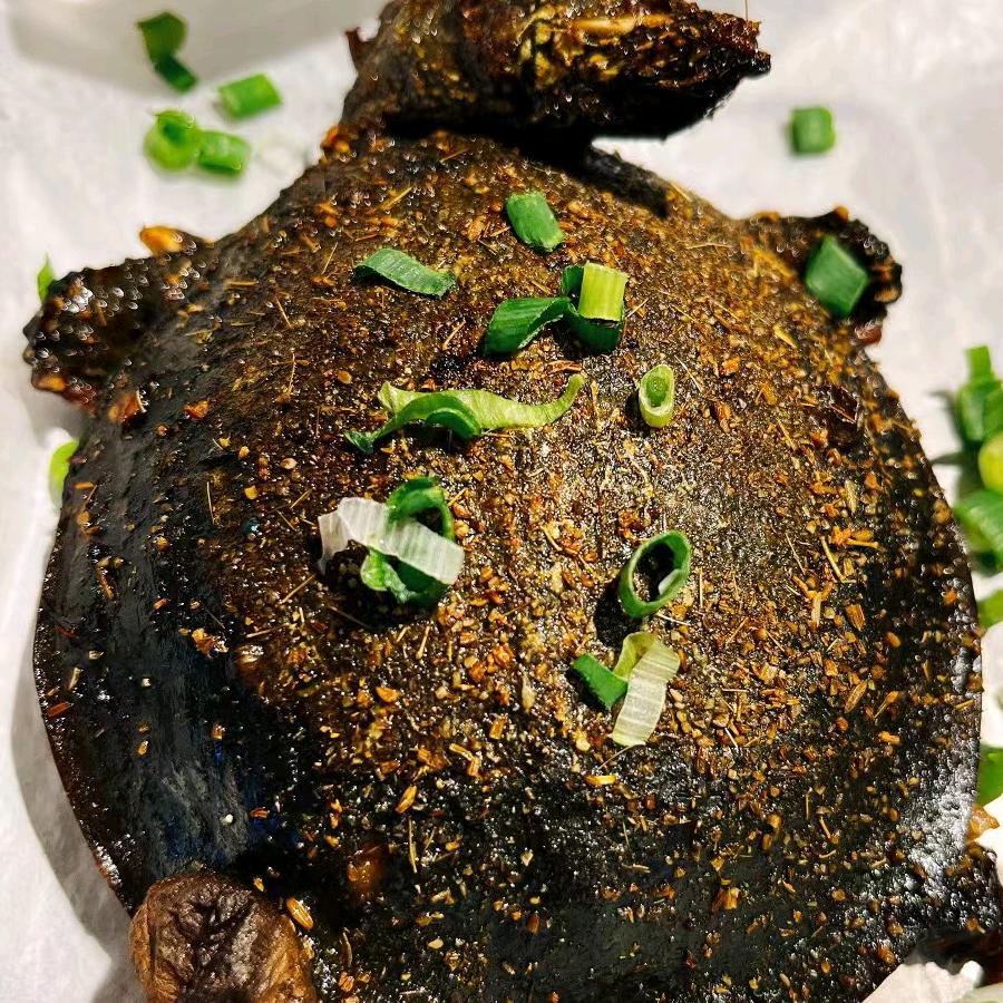 顶拐甩姐妹夜市.