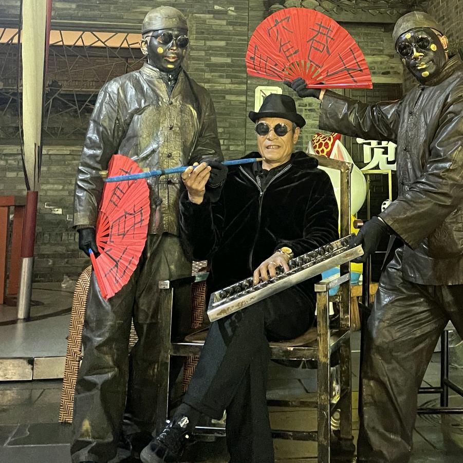 水寨花鸟市场，鸟语花开