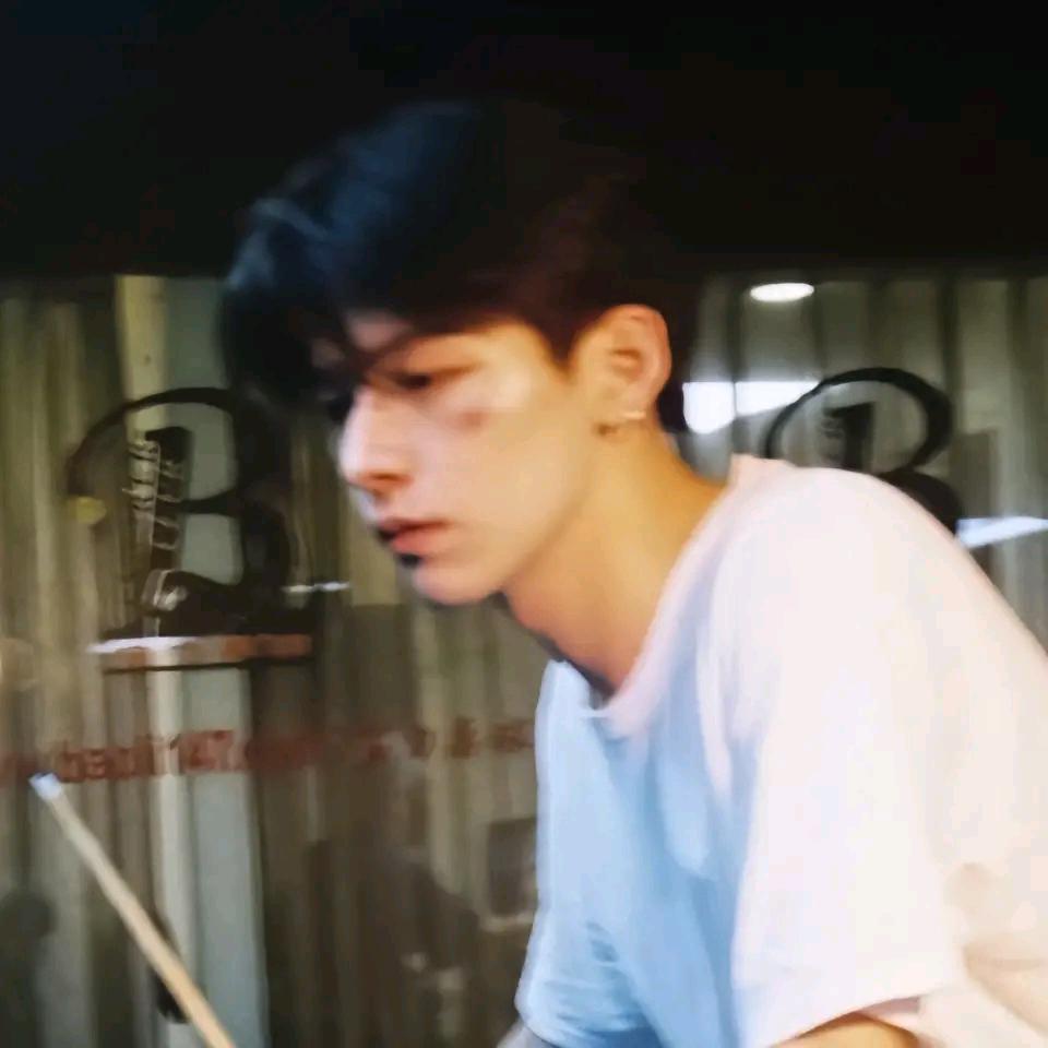 爱吃火锅的学子