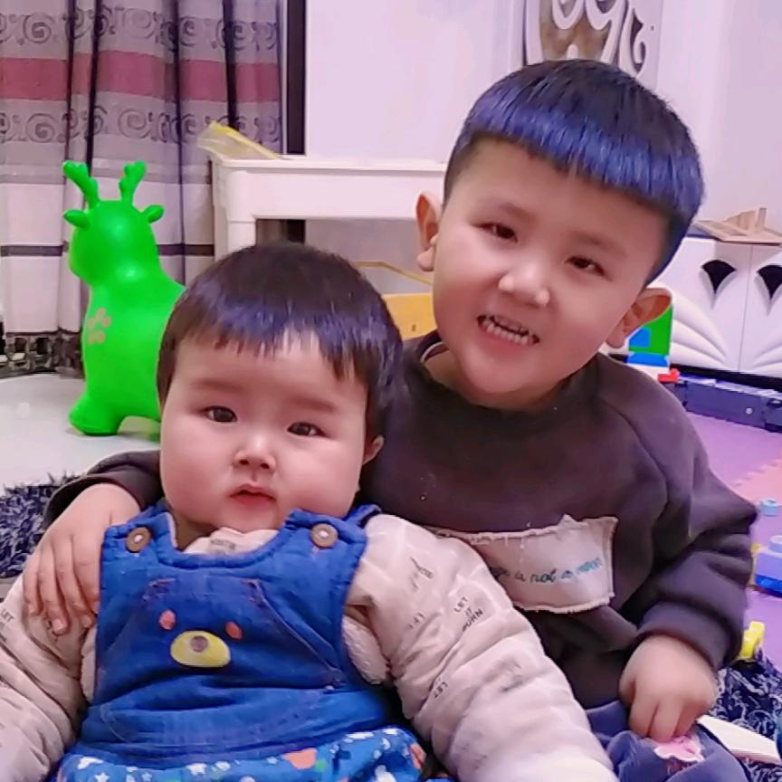 蹦蹦👬跳跳🌈