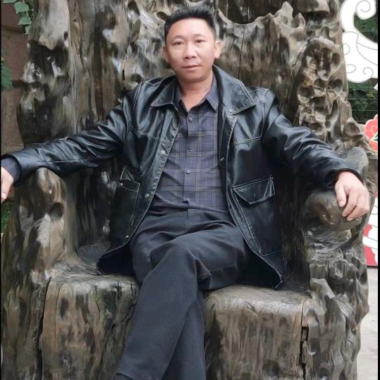 张远彬，远方的天空