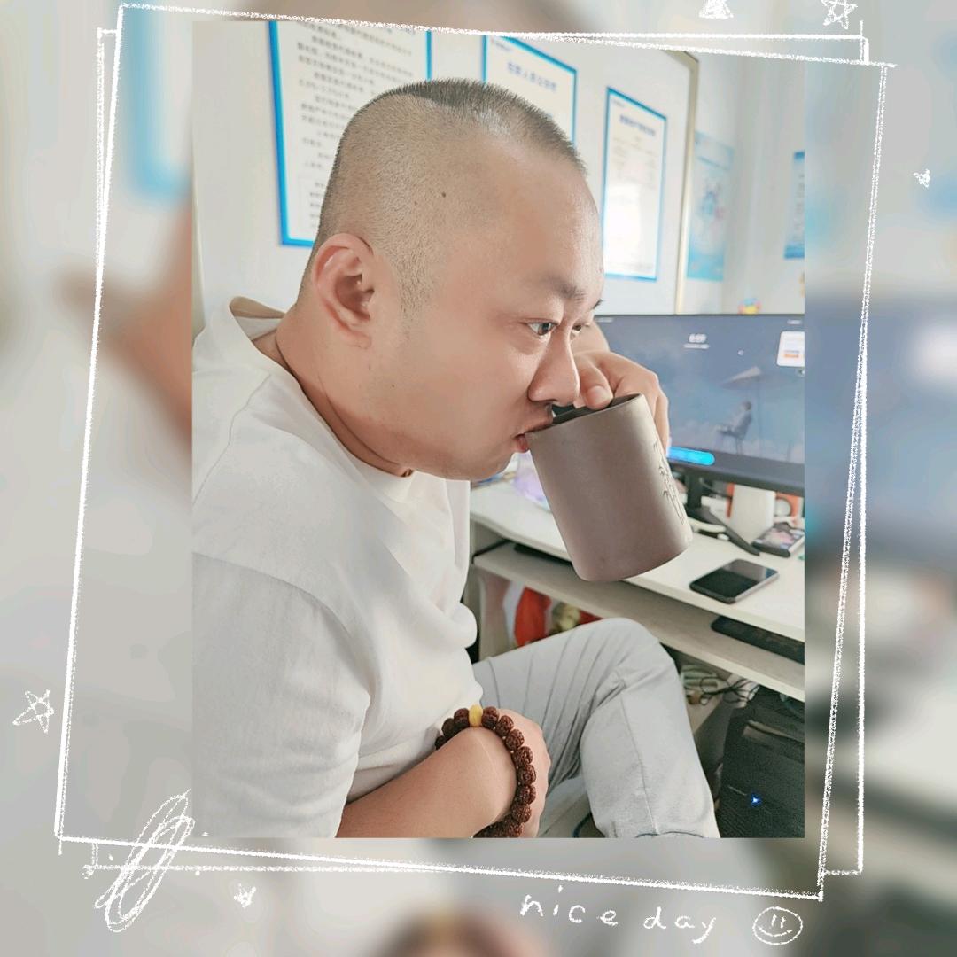 大明白胡乐乐(绝对破)