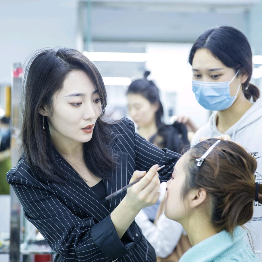 瑞尚创美化妆学校