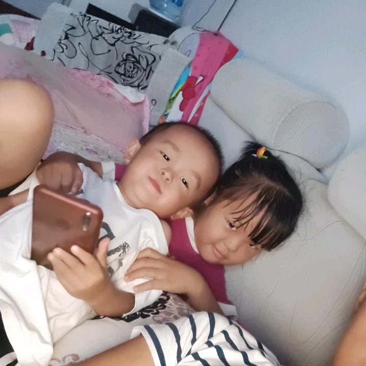 诺姐恩弟