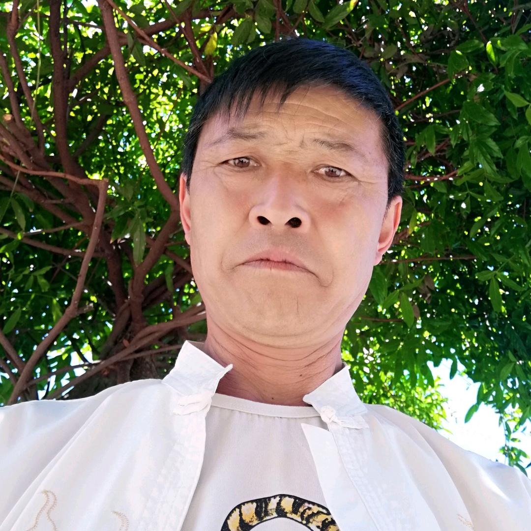 耿普杰