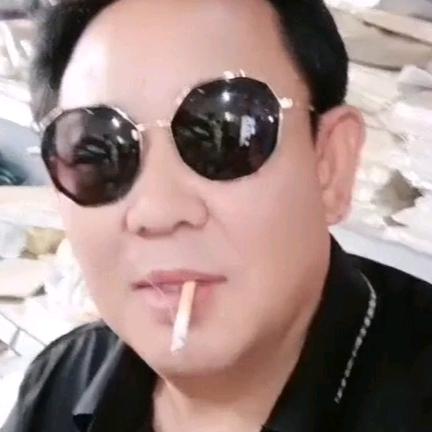 (ღ♥遇见♥ღ)