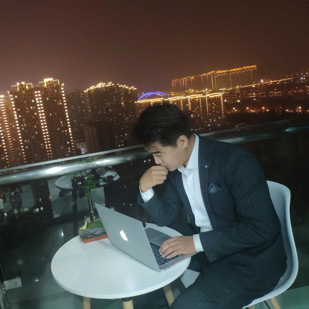 雷杰