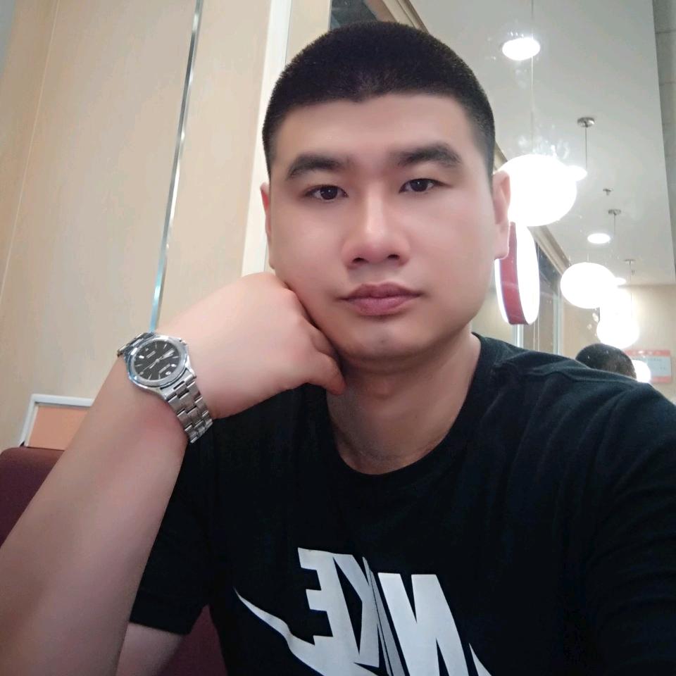 忘记背后努力向前，向着标杆前进前行！
