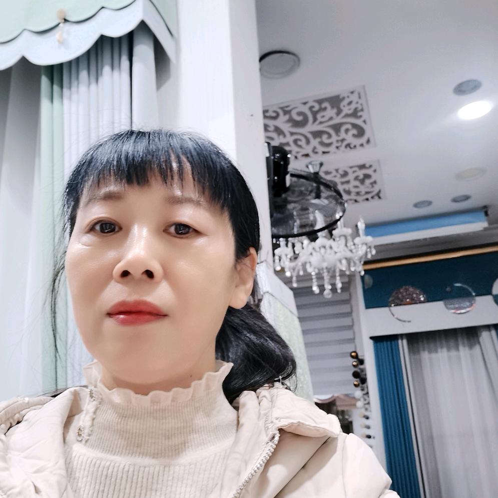 雅馨家居布艺个体店