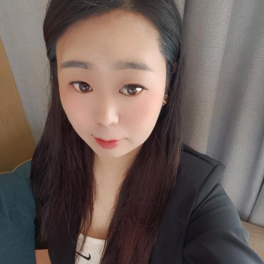 @王影