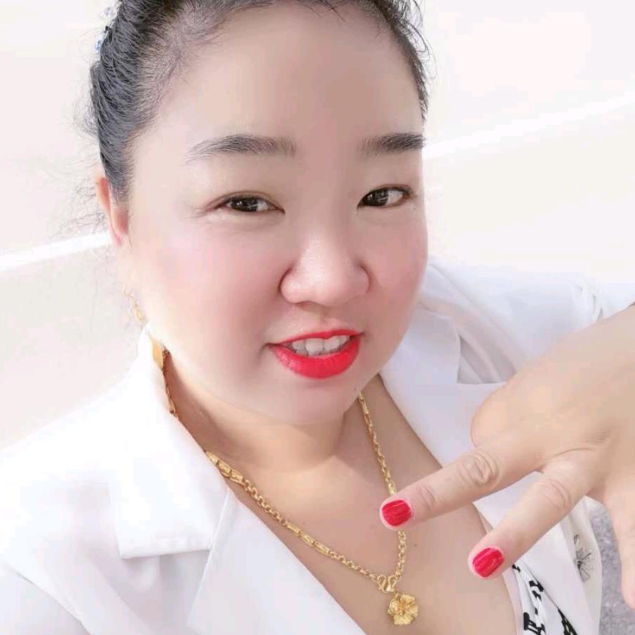 开心小胖妞