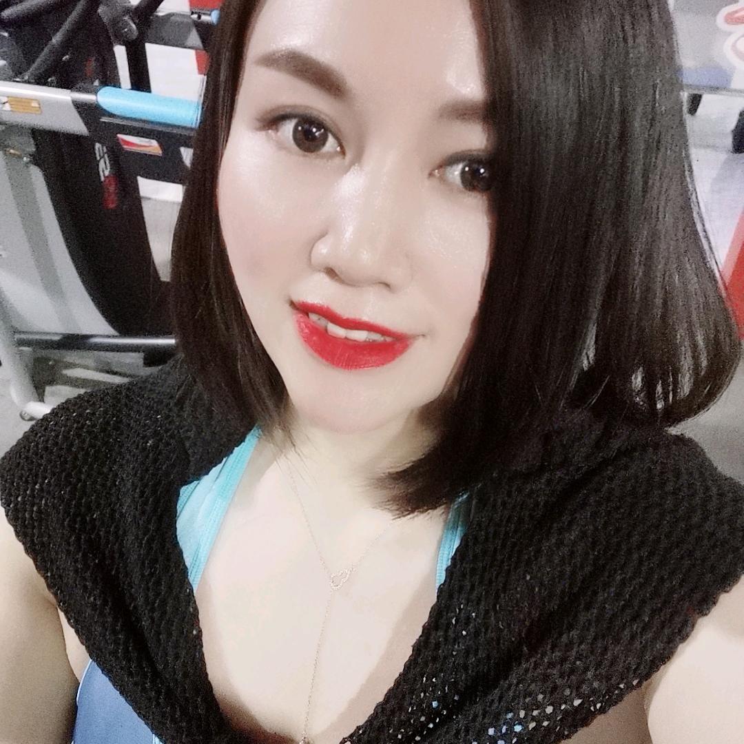 与菲同行