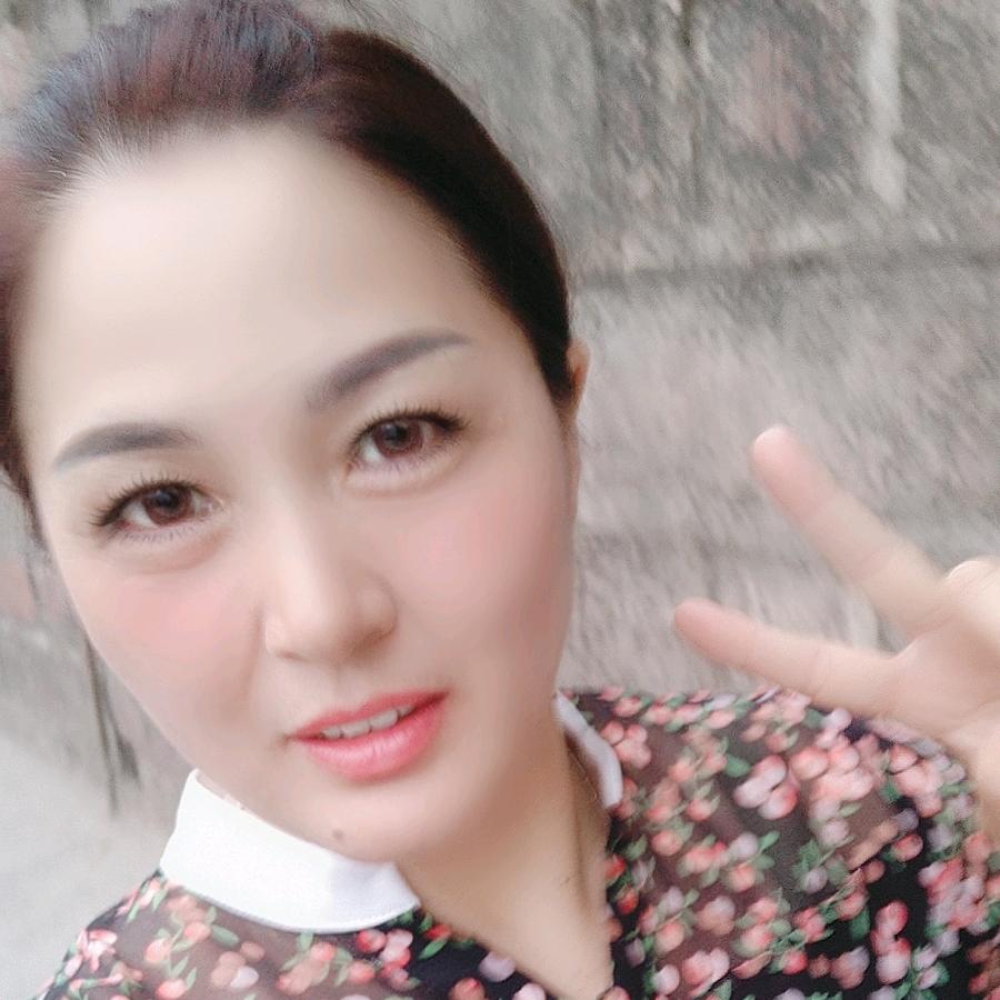 一笑💞而过