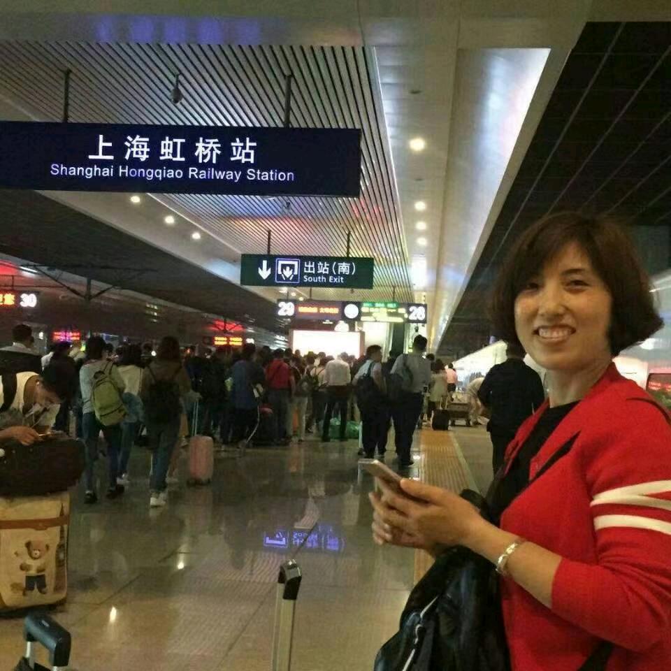 宜都罗莱床品英姐