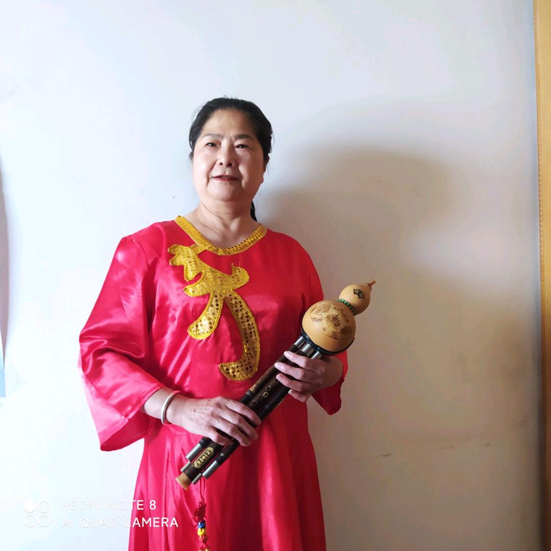 淘气徒弟王丽媛