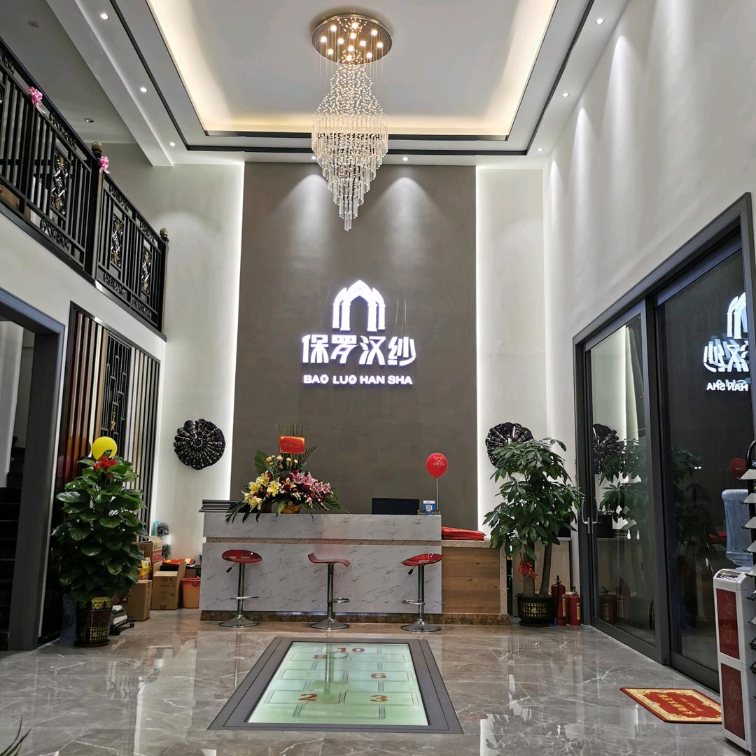 在肇庆做门窗的老张