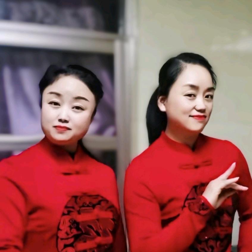 虎牙姐妹