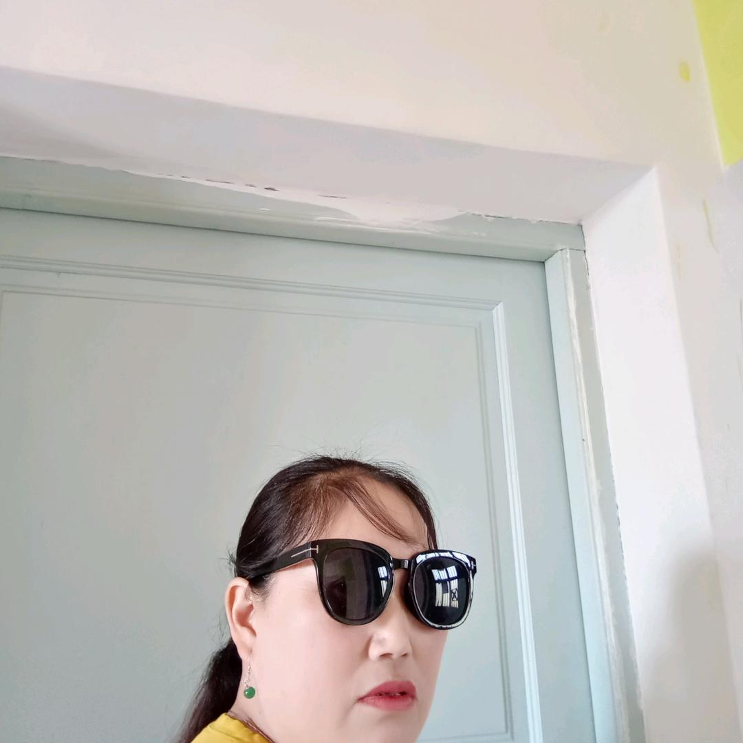 肖